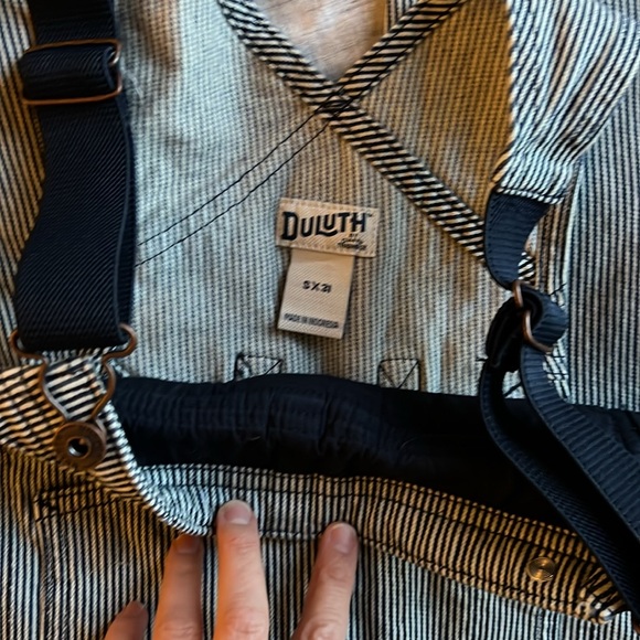 NWT Duluth Trading Co Rootstock Gardening Overalls size small length 31” - Picture 4 of 6